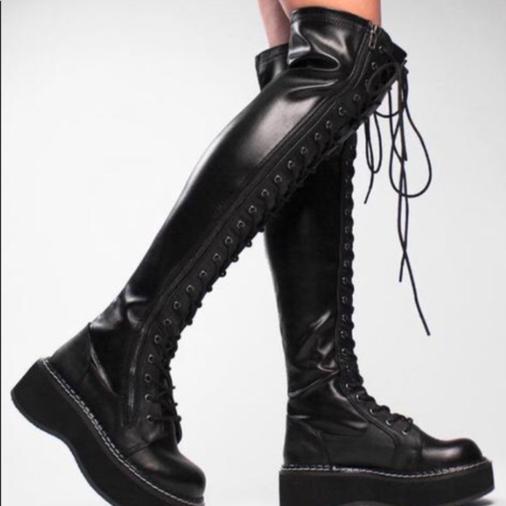 Demonia Emily 375